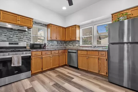 2636 W Hayes, Milwaukee, WI 53215