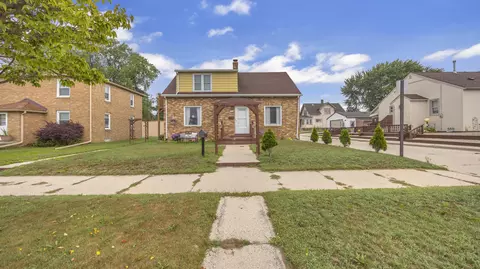 2836 S 10th, Sheboygan, WI 53081