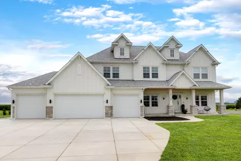 40165 106th, Randall, WI 53128