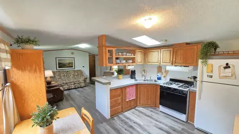 Kitchen - W1718 Fur, Montello, WI 53946 photo 1 of 1