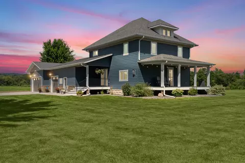 n20622 Oak Ridge Drive, Galesville, WI 54630
