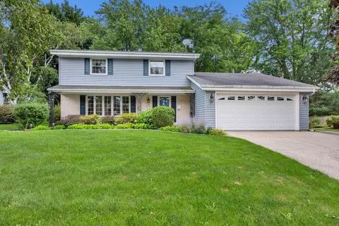 n89w17151 Highland, Menomonee Falls, WI 53051