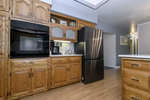 Kitchen - 334 Maple, Waukesha, WI 53188 photo 5 of 6