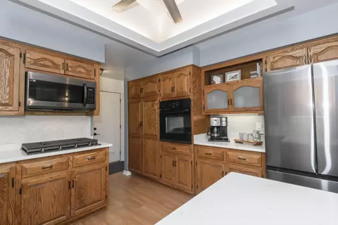 Kitchen - 334 Maple, Waukesha, WI 53188 photo 4 of 6