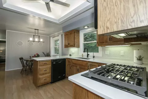 Kitchen - 334 Maple, Waukesha, WI 53188 photo 6 of 6