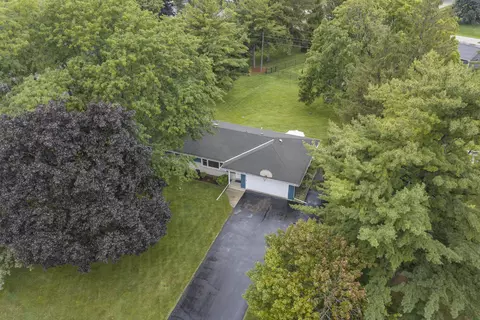 View/Area - 334 Maple, Waukesha, WI 53188 photo 1 of 4