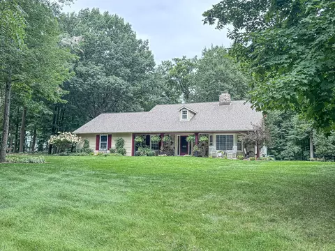 28812 Grove, Waterford, WI 53185