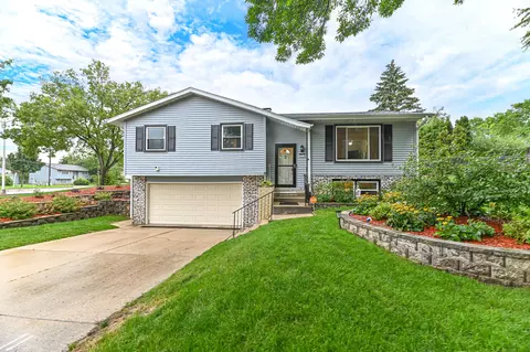 9014 W Dallas, Milwaukee, WI 53224