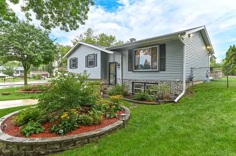 9014 W Dallas, Milwaukee, WI 53224