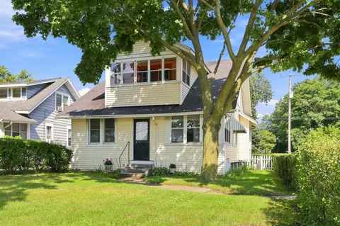 8123 Sheridan, Kenosha, WI 53143