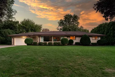 13375 Elmhurst, Elm Grove, WI 53122