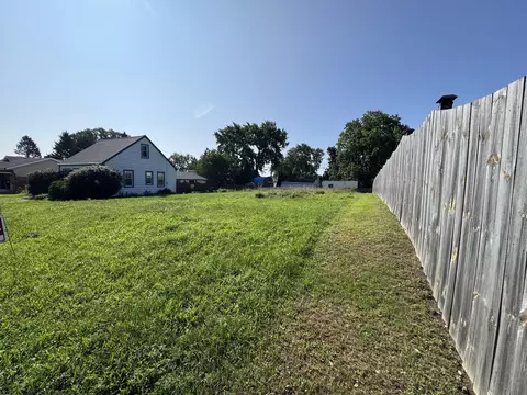 3323 W Ramsey, Greenfield, WI 53221