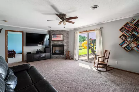 Living - 316 Gaarder, Holmen, WI 54636 photo 2 of 2