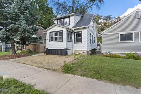207 S 73rd, Milwaukee, WI 53214