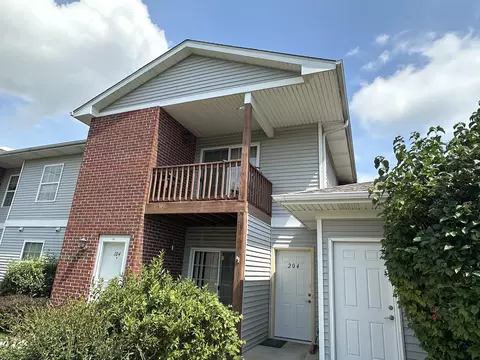 210 E Remer #204, Elkhorn, WI 53121