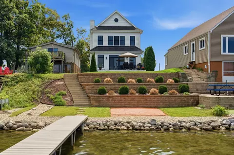 s110w20380 Point Denoon, Muskego, WI 53150