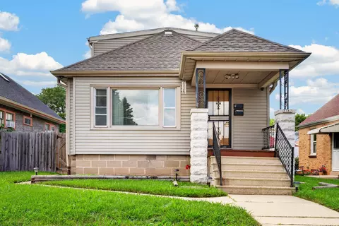 3367 S 14th, Milwaukee, WI 53215