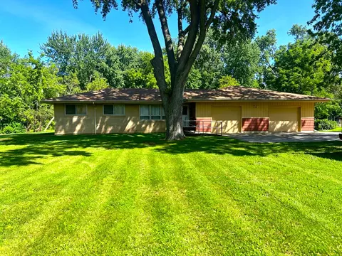 10529 22nd, Pleasant Prairie, WI 53158