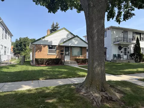 4046 N 85th, Milwaukee, WI 53222