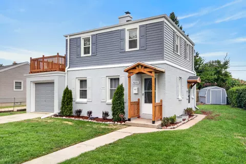 9251 W Swan, Milwaukee, WI 53225