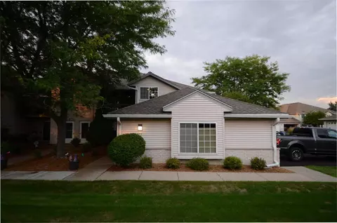 1011 Guthrie #4, Waukesha, WI 53186
