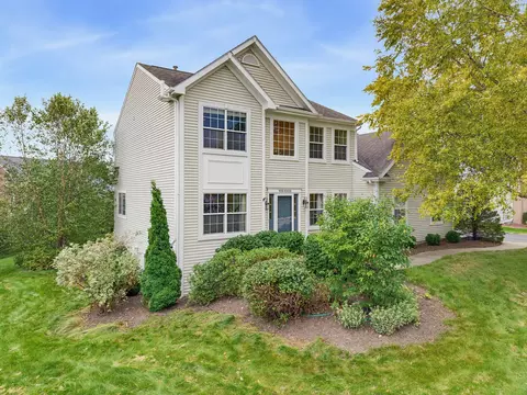 n102w14725 Kingshill, Germantown, WI 53022