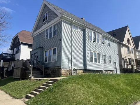 2481-2483 W Locust, Milwaukee, WI 53206