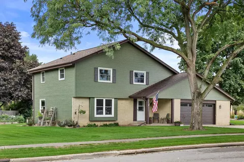 148 Beth, Burlington, WI 53105