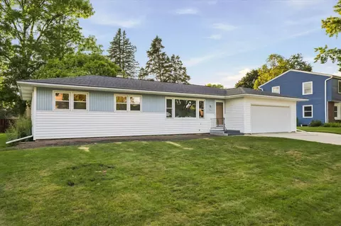 923 W Whitefish, Port Washington, WI 53074