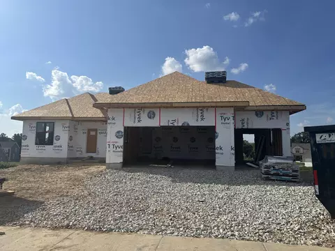 812 Viewpoint, Waukesha, WI 53188