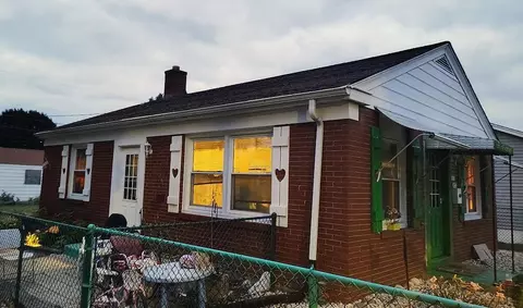 3802 S 19th, Milwaukee, WI 53221