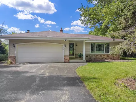 s25w27059 Winnebago, Waukesha, WI 53188