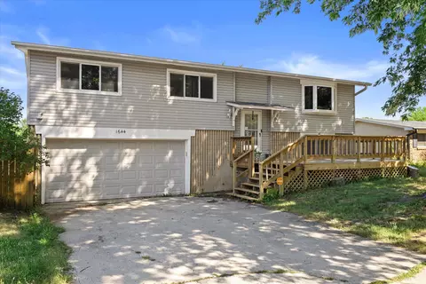 1644 Warwick, Mount Pleasant, WI 53406