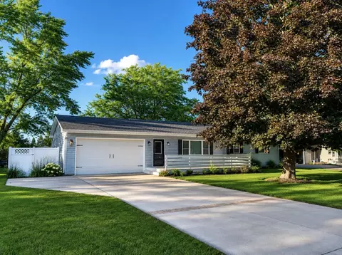 1170 Cypress, Twin Lakes, WI 53181