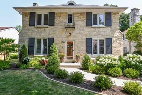 2510 N Harding, Wauwatosa, WI 53226