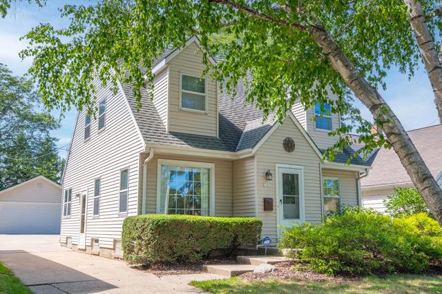 1161 Elm Lawn, Wauwatosa, WI 53213
