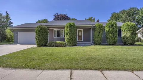 542 Wakefield, Fond Du Lac, WI 54935