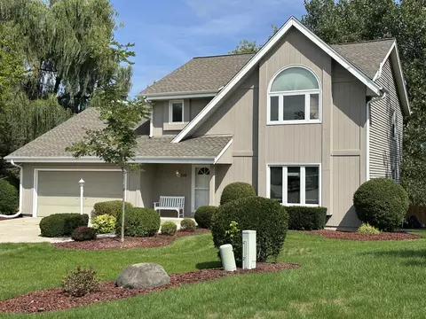 3981 S Victoria, New Berlin, WI 53151