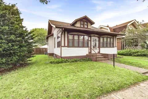 1007 8th, La Crosse, WI 54601