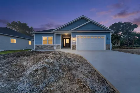 5331 Emstan Hls, Racine, WI 53406