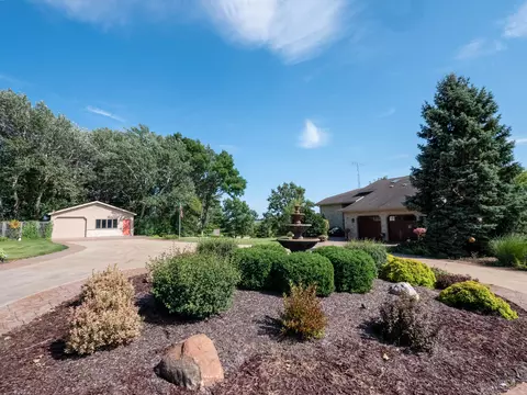 5319 69th, Yorkville, WI 53182