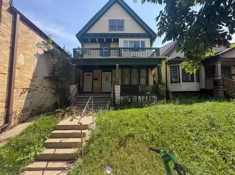 3258 N 33rd, Milwaukee, WI 53216