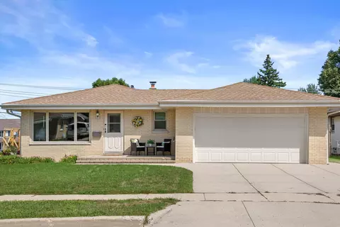 4978 S 24th, Milwaukee, WI 53221