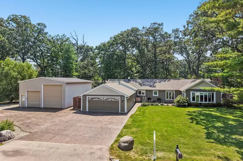 4515 Beverly, Kenosha, WI 53142