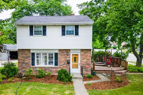 1400 Manitowoc, South Milwaukee, WI 53172