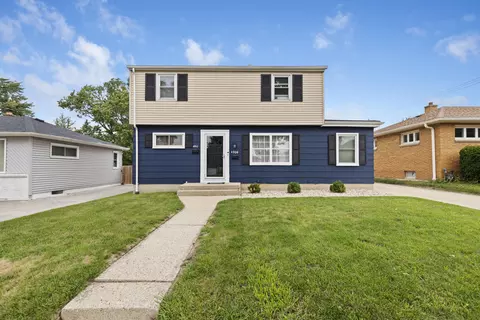 4908 W Lynndale, Milwaukee, WI 53220