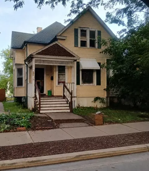 3022 N 6th, Milwaukee, WI 53212