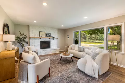 11630 N Riverland, Mequon, WI 53092