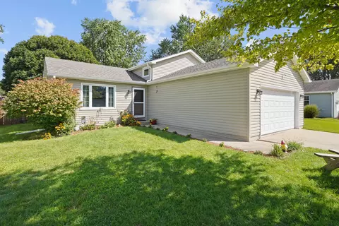 986 93rd, Pleasant Prairie, WI 53158