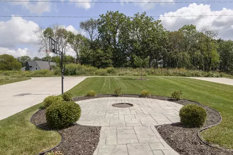 Exterior - 466 Bleeker, Delafield, WI 53018 photo 5 of 8
